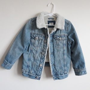 Gorgeous Gap boys jean jacket.